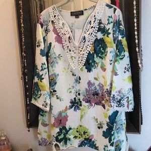 CONTEXT MULTI-COLORED TUNIC FROM LORD & TAYLOR 🌸
